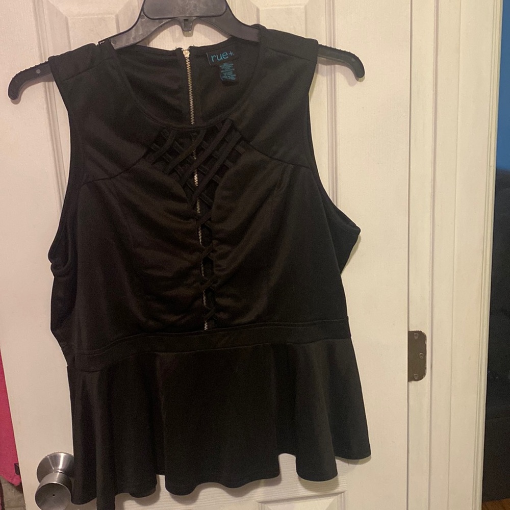 2x Rue 21 Black Tank Top Open Front Ruffle Bottom